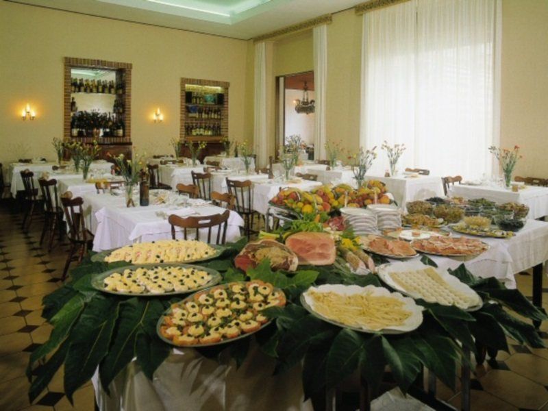 Hotel Eden Санремо Экстерьер фото