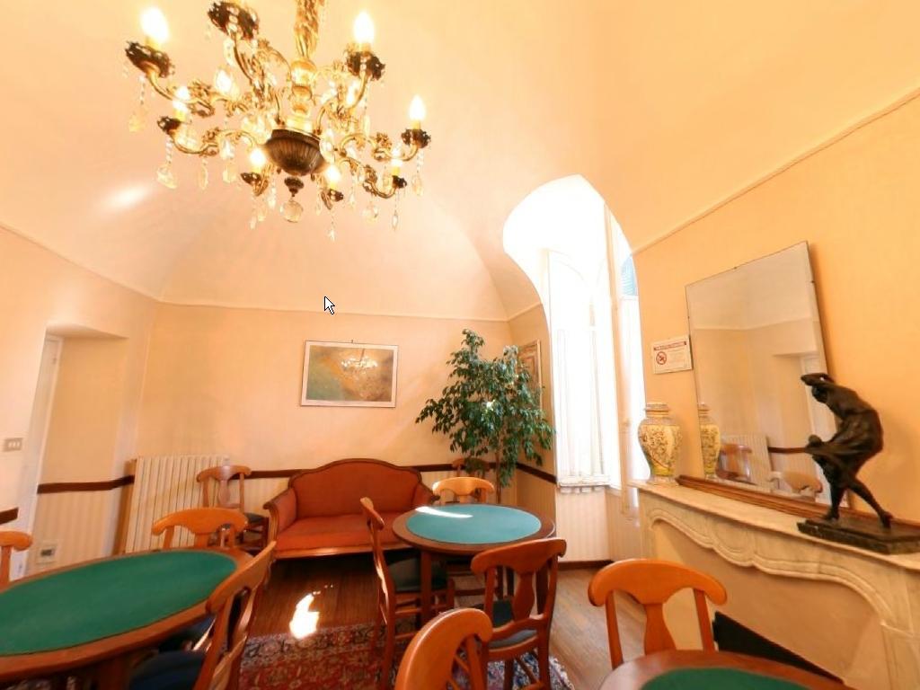 Hotel Eden Санремо Экстерьер фото